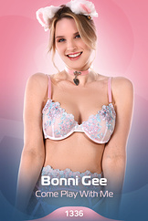 Bonni Gee - Come Play With Me